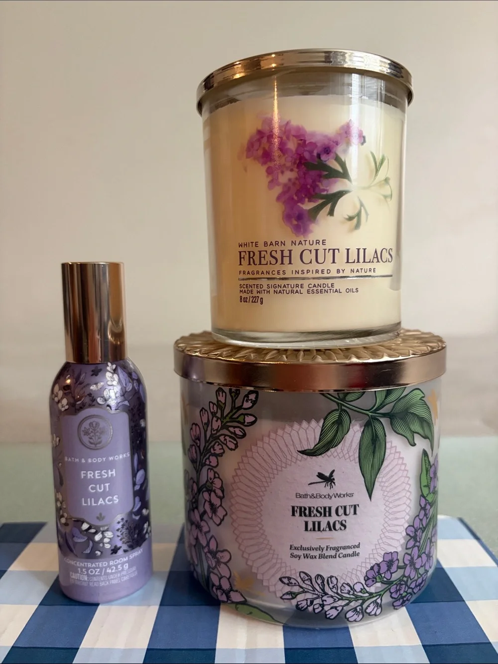 BBW Fresh Cut Lilacs - Picture 5 of 5